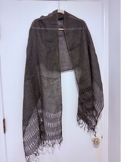 Chico olive green linen scarf with tag