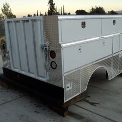 ##Just SOLD##41%OFF-LOOK-1 ONLY-"RAMP IT UP" ULTRA DRESSER Utility Bed auto parts accessories