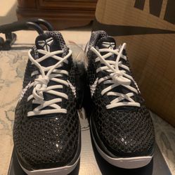 Nike Zoom Kobe VI Protro Low Mambacita Sweet Sixteen Men 8 US 41 EU Women 9.5