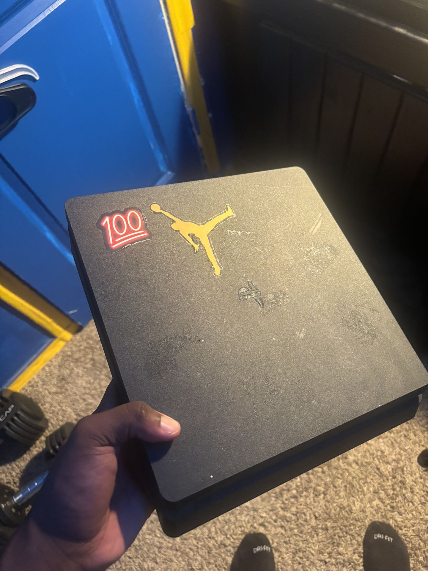 PS4