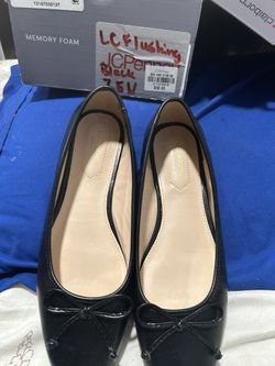 Liz Claiborne Black Flats