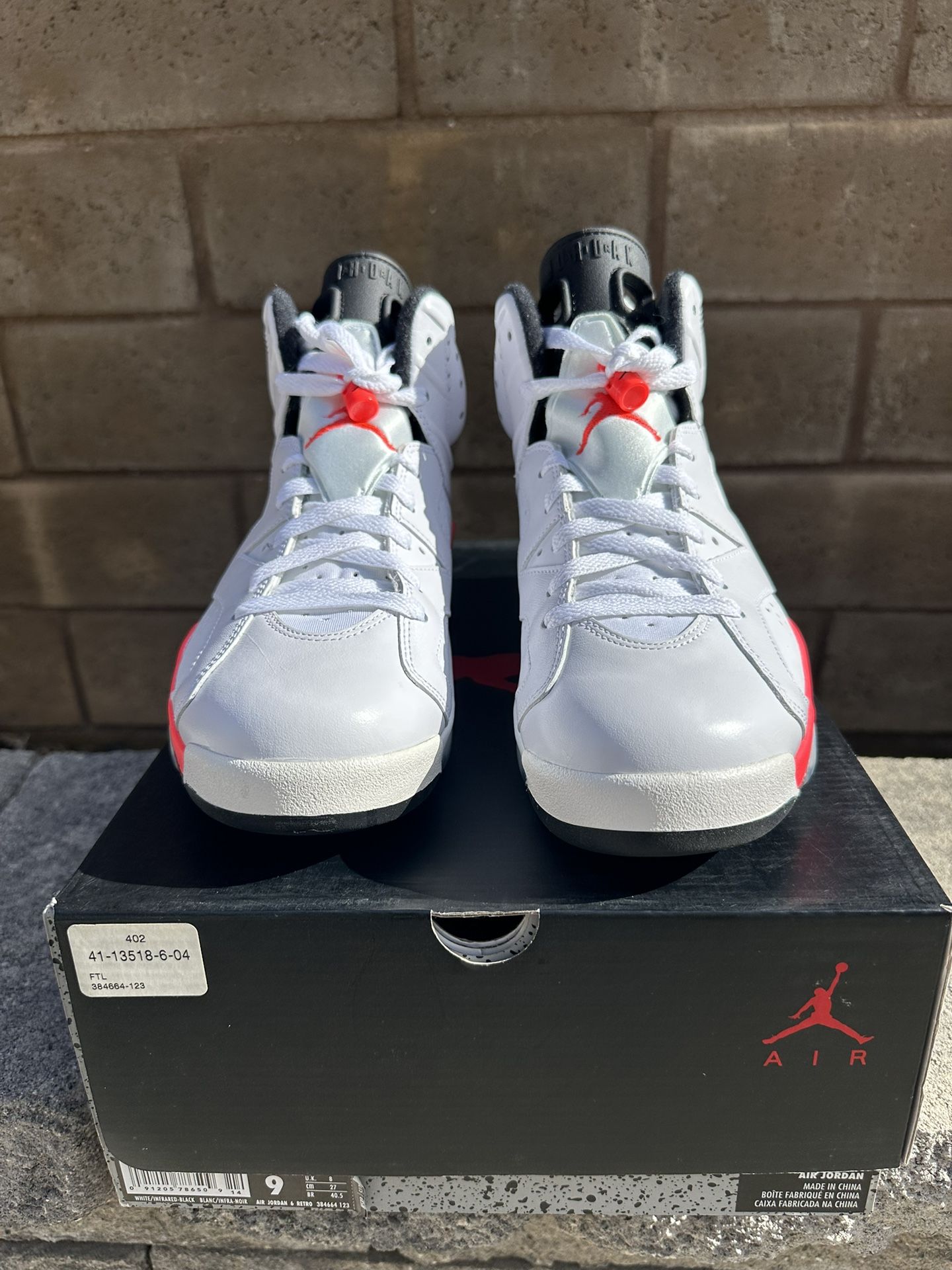 Jordan 6 Retro White Infrared Size 9 $120