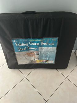 Sleep master folding bed