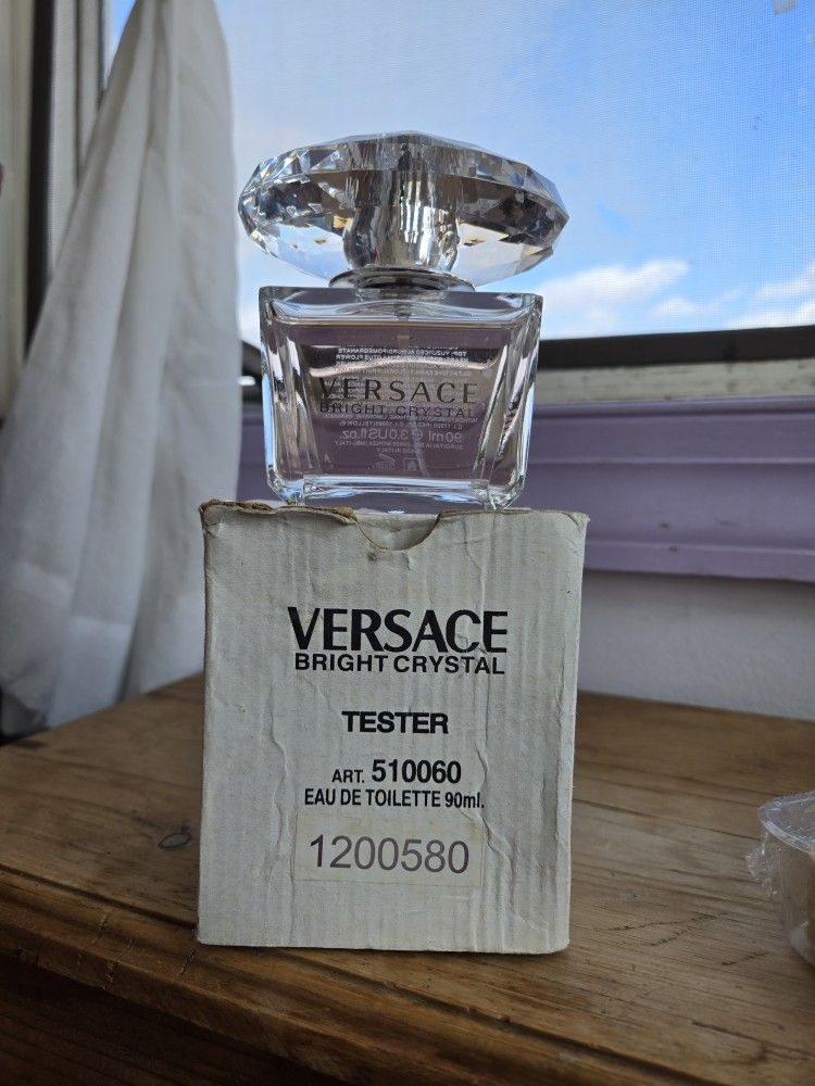 Versace Perfume