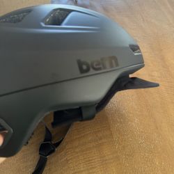 BERN HUDSON MIPS E-BIKE HELMET Size large 