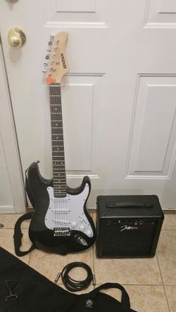 Xinyan Electric Guitar with Johnson Amp and Cable