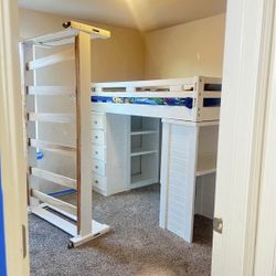 White twin bunk beds