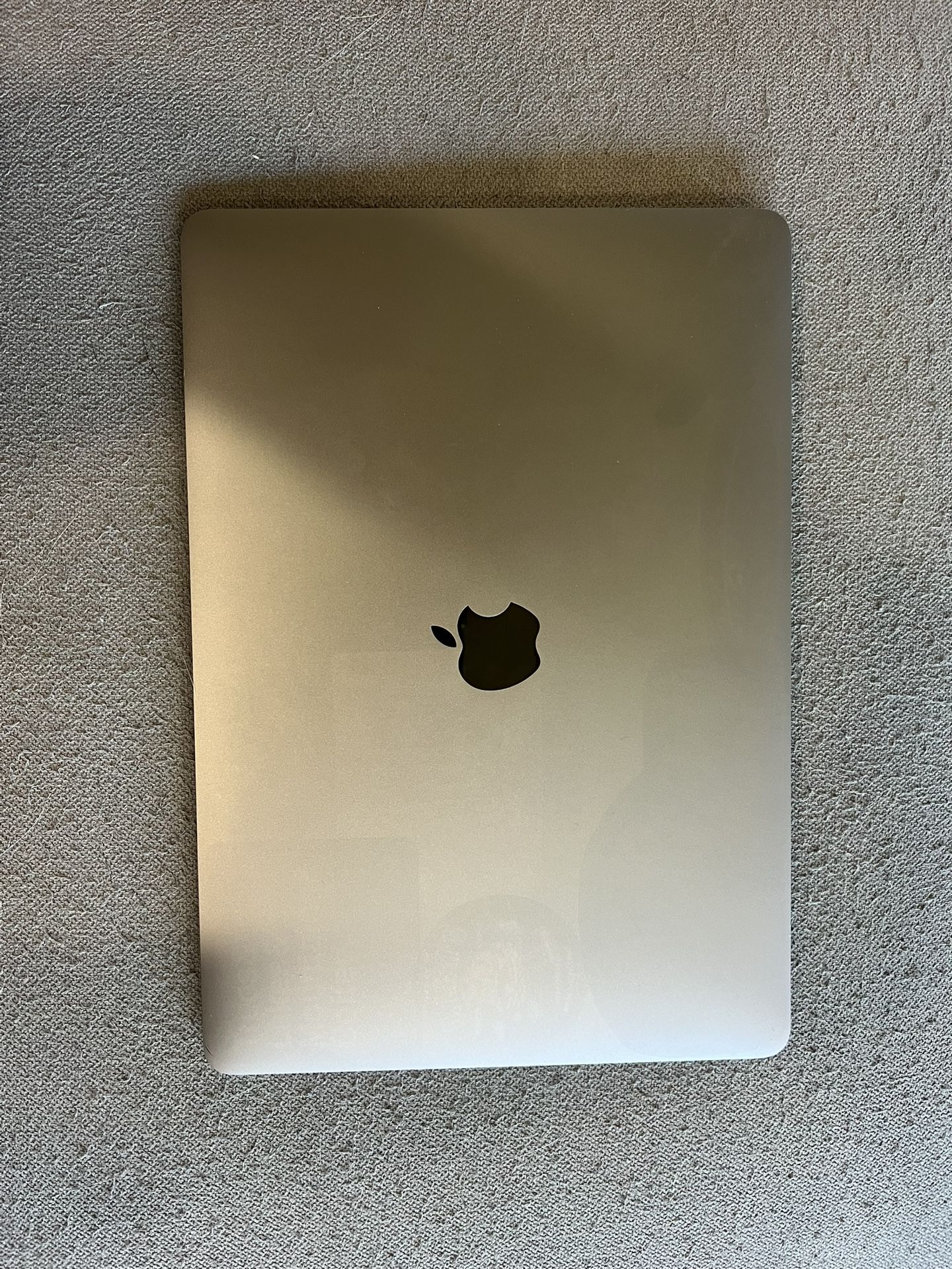 2020 Apple MacBook Air M1