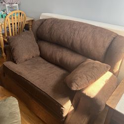 FREE: Love Seat, Pulls Out Into Bed, 55 Inches Long, 33 Inches Tall 