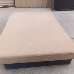 Queen Tempurpedic Memory Foam Mattress And Box Spring 