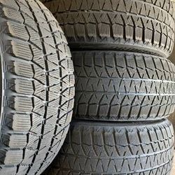 215 55 2017 Blizaak Snow Tires 