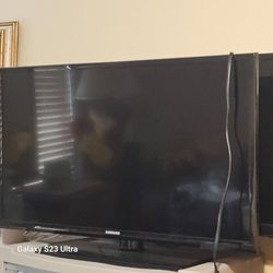 $80    Samsung Flat Screen TV with NEW Universal Remote