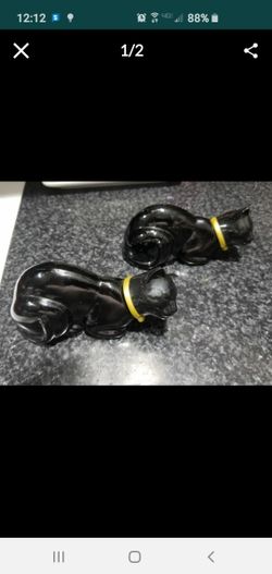 Collectible cat Avon bottles