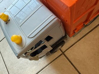 Kid Trash Truck toy