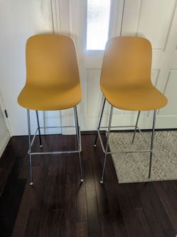 2 bar height chairs