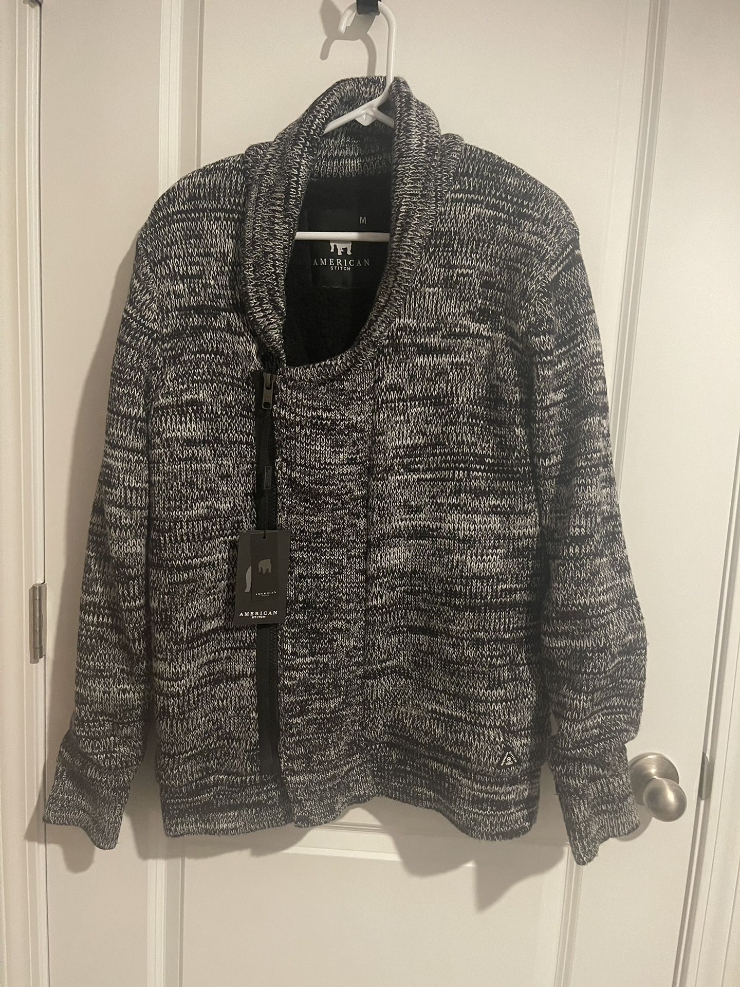 NWT American Stitch Size M Mens Front Zipper Cardigan