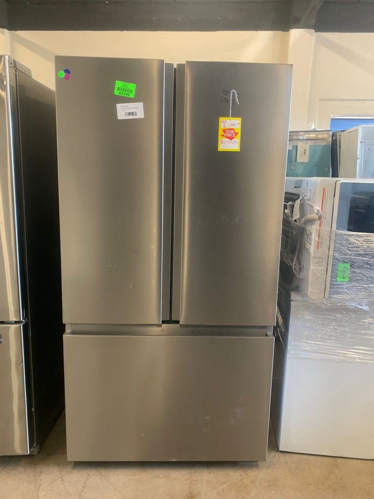 HISENSE HRF266N6CSE 26.6cu ft French Door Refrigerator for Sale in San