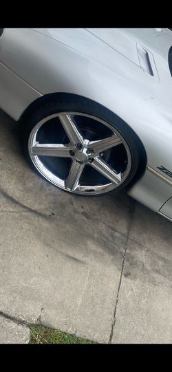 5 lugs 22s