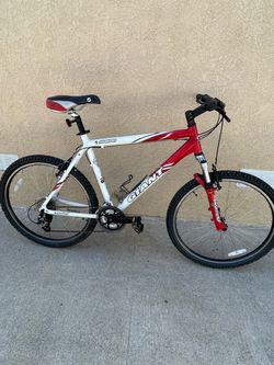 Giant Yukon mountain bike 26”