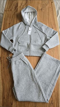 Alo Yoga Gray Zip-Up Hoodie and Jogger Set