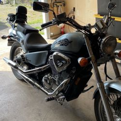 Honda Shadow VLX 600