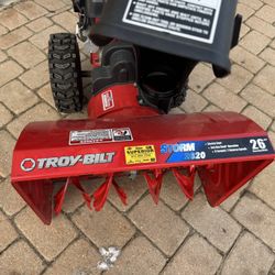 Troy Bilt Storm 2620 2-stage 26” Snow Blower With Electric Start