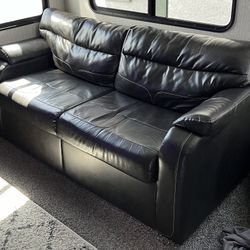 RV COUCH