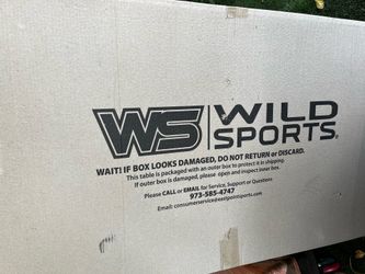 Wild sports cornhole set