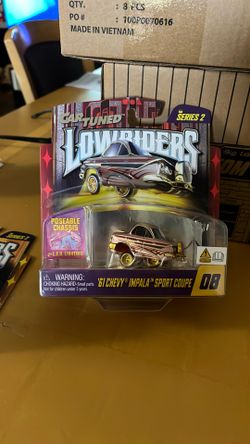 Car Tuned Lowriders 61 Chevy Impala Diecast