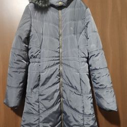 Calvin Klein Jean's Jacket For Girls Size L/G (12/14) Warm winter coat with fleece lined interior, pockets, and faux fur hood.