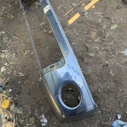 Bumper Toyota Tundra 2010