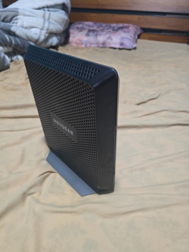Netgear Ac1900 Modem/Router