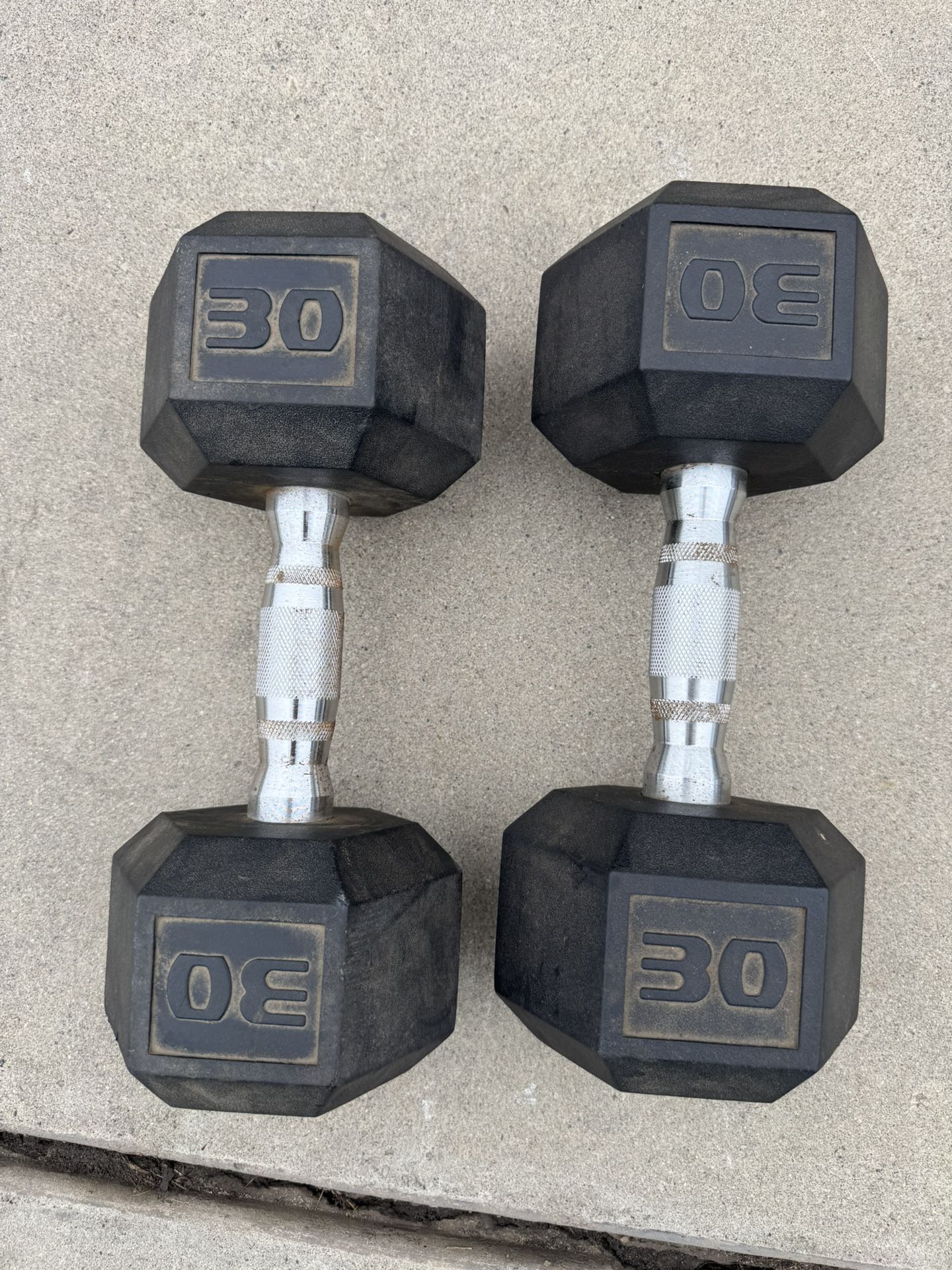30LB Rubber Hex Dumbbells