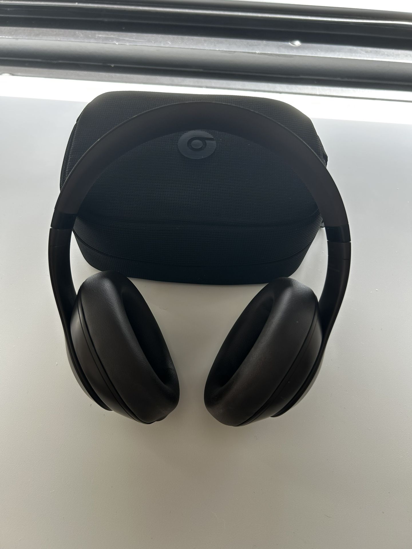 Beats Studio Pro