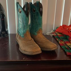 Cowboy Boots 