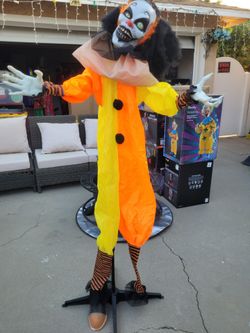 Halloween clown
