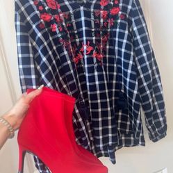 Blouse And Size 7 Heels 