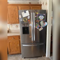 Whirlpool Stainless Steel French Door Refrigerator - Good – Lamb, KY