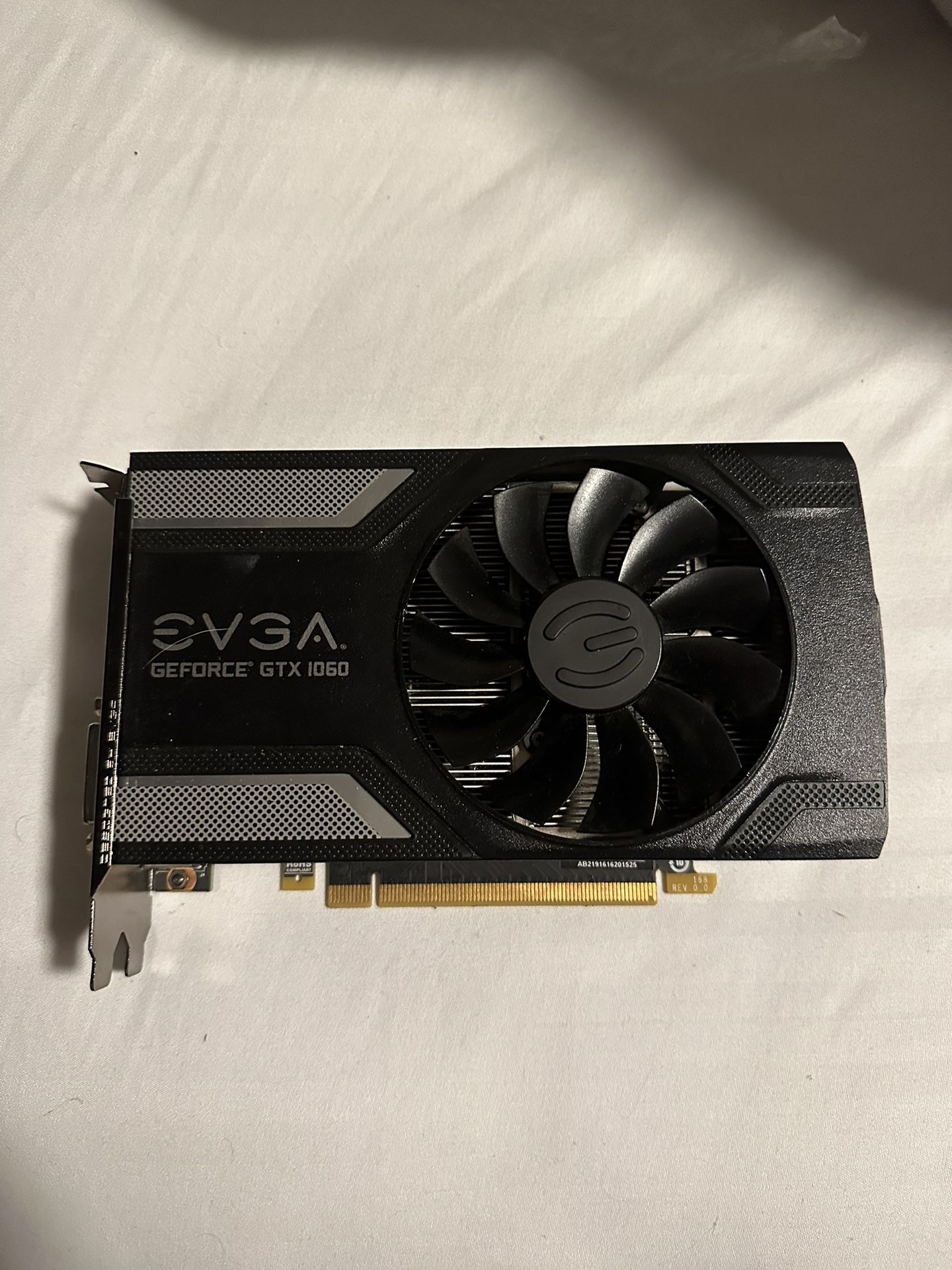 GEFORCE® GTX 1060