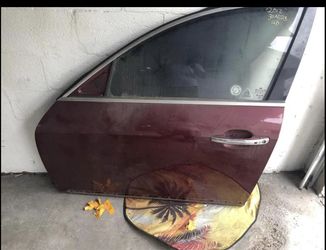   Driver Door Hyundai Genesis 