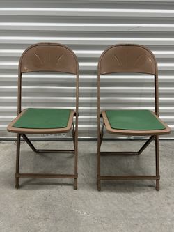 Vintage Set of two Metal Folding Chairs Hampden Speciality Products Mid century modern MCM green