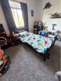Twin bed