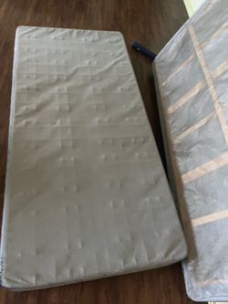 Mattress base