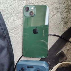 Apple Iphone 13  128 Gb Cloud Locked 
