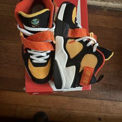 Nike Sz 9.5