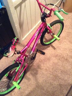 Troublemaker deals freestyle bike