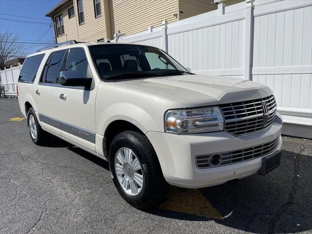 2008 Lincoln Navigator L