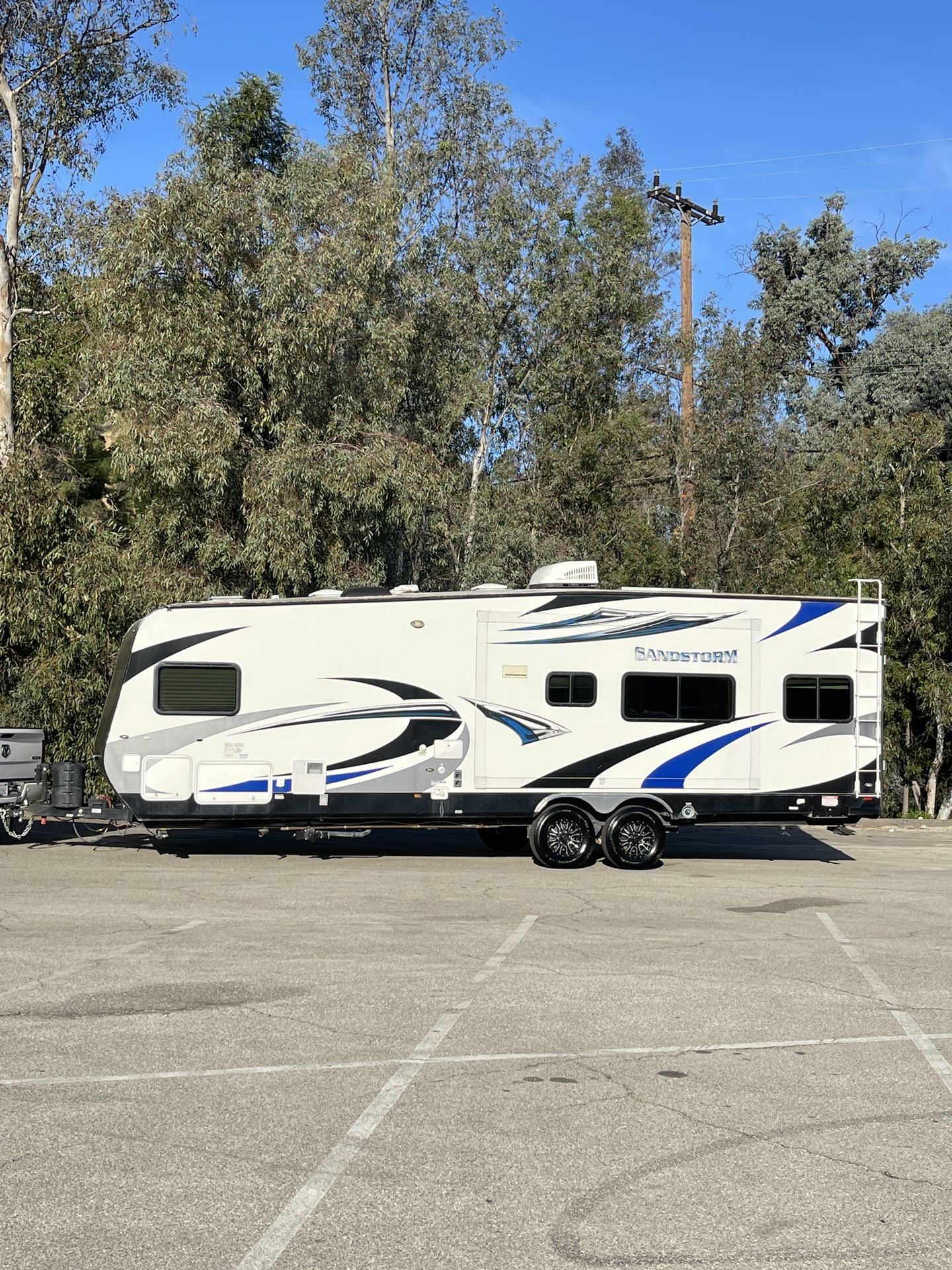 Toy Hauler 17 Ft Garage With Solar on Roof and Generator for Sale in