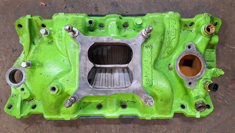 Small Block Chevy Edelbrock EPS Intake Manifold