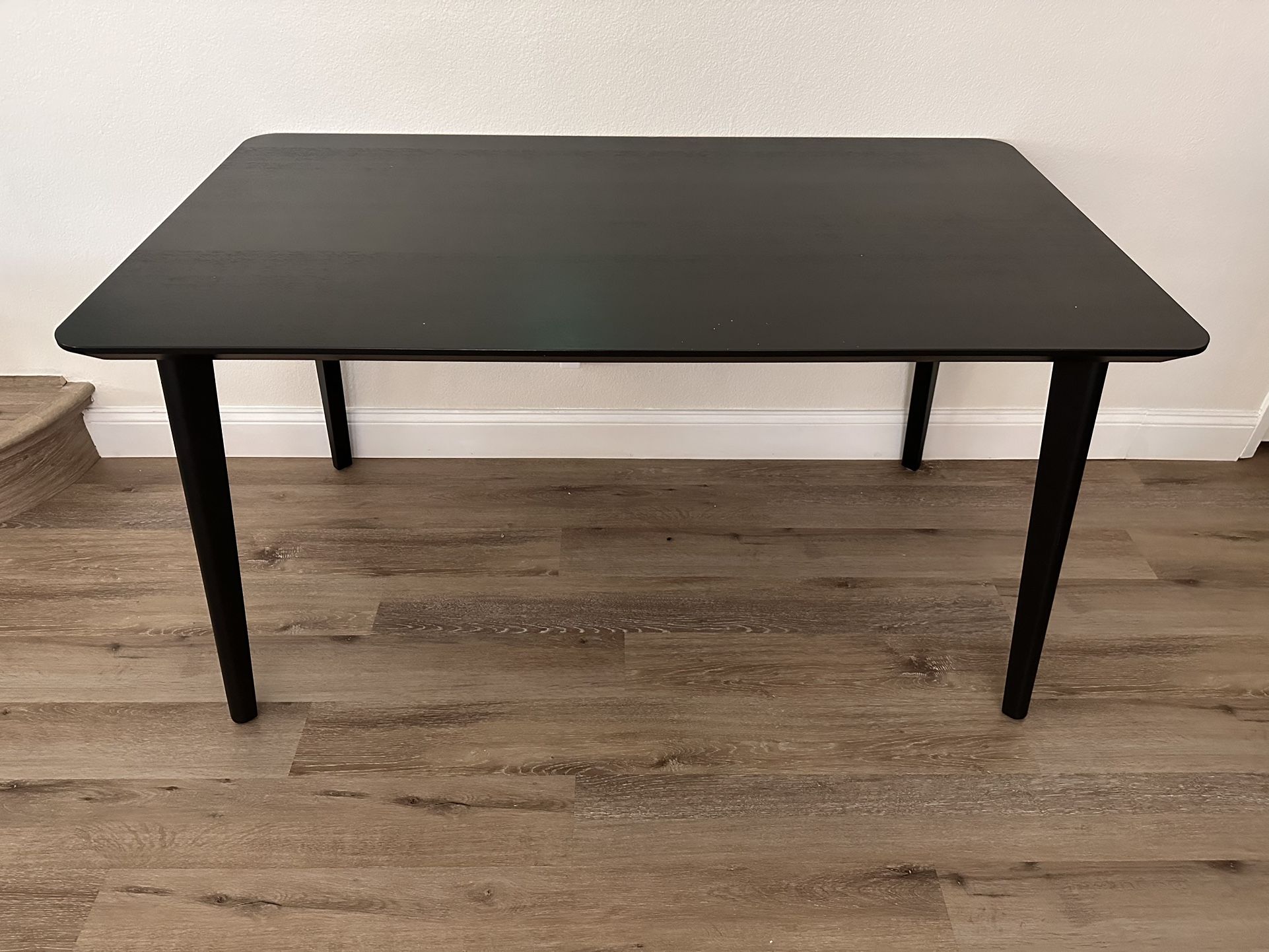 Black Table